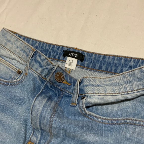 BDG Notched Denim Mini Skirt - Picture 4 of 4